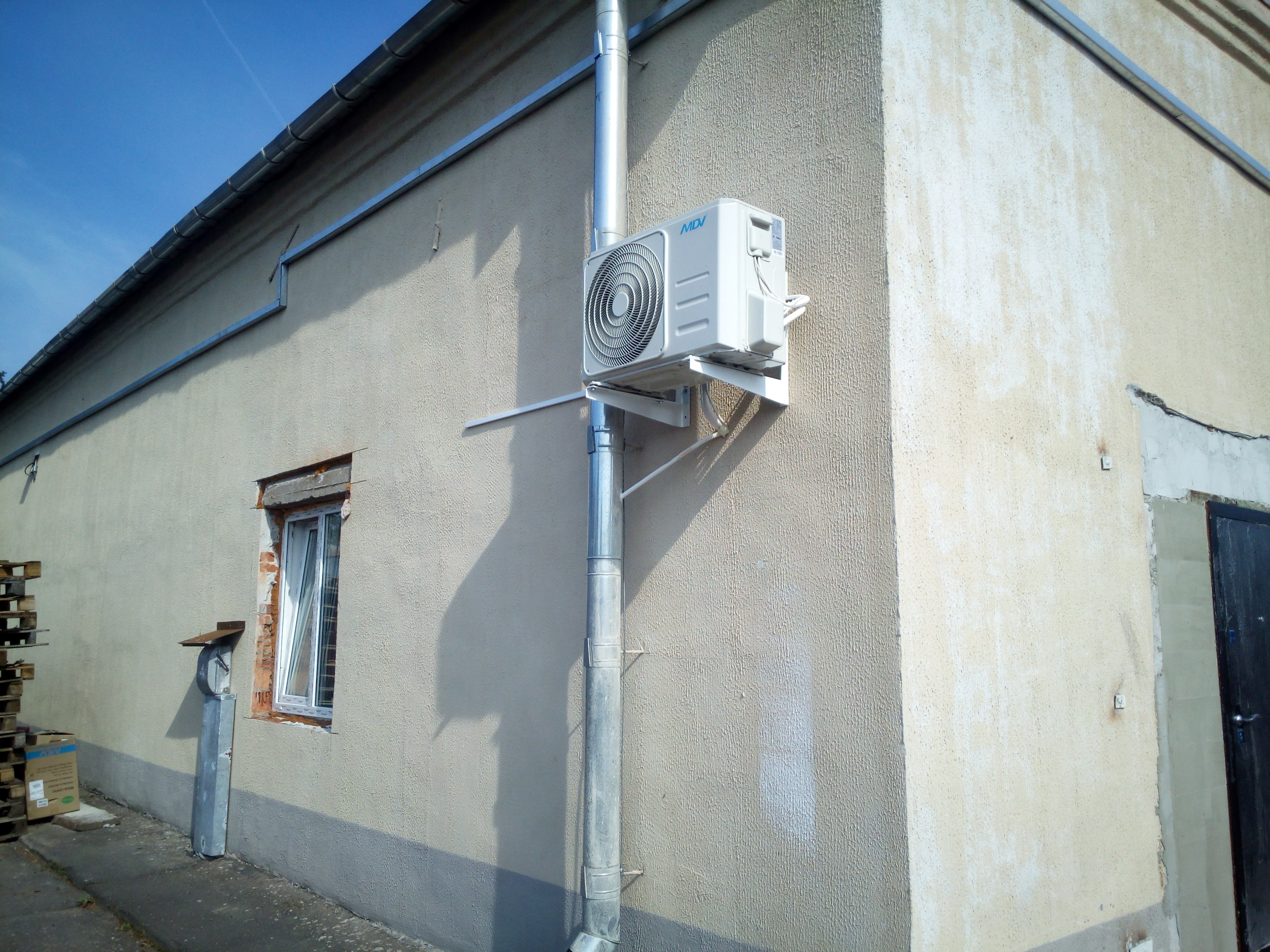 монтаж кондиционера в офис